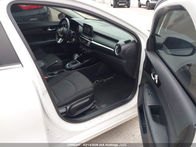 Продажа на аукционе авто 2021 Kia Forte Ex/ex Premium/ex+, vin: 3KPF54AD3ME327736, номер лота: 12560247
