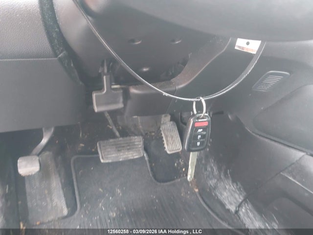 2HKRM4H31FH120421 Honda CR-V LX