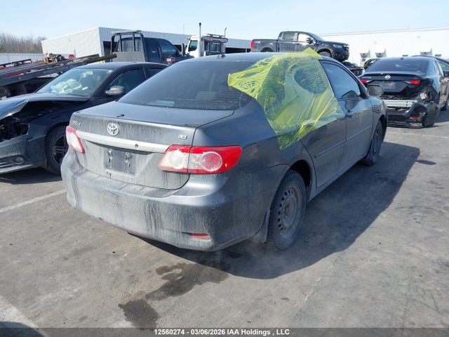 12560274 :رقم المزاد ، 2T1BU4EEXBC545978 vin ، 2011 Toyota Corolla S/le مزاد بيع