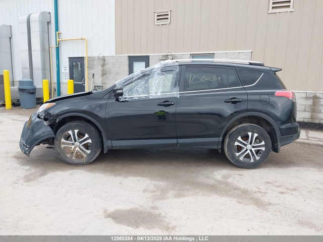 2T3BFREVXHW539801 Toyota RAV4 LE