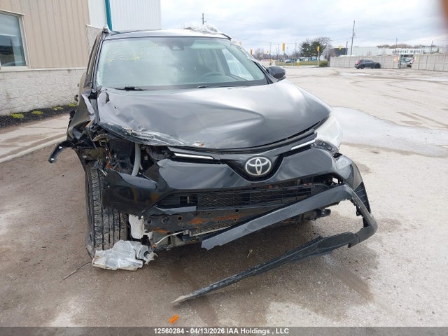 2T3BFREVXHW539801 Toyota RAV4 LE