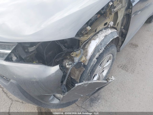 12560314 :رقم المزاد ، 2T3RFREV2FW335618 vin ، 2015 Toyota Rav4 Xle مزاد بيع
