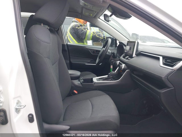 12560321 :رقم المزاد ، 2T3B1RFV3PC381816 vin ، 2023 Toyota Rav4 Le مزاد بيع