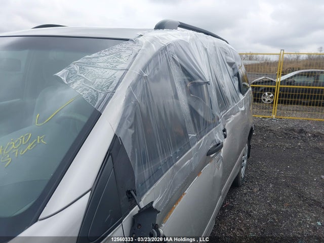 12560333 :رقم المزاد ، 5TDZK4CC0AS336163 vin ، 2010 Toyota Sienna Ce 7 Passenger مزاد بيع