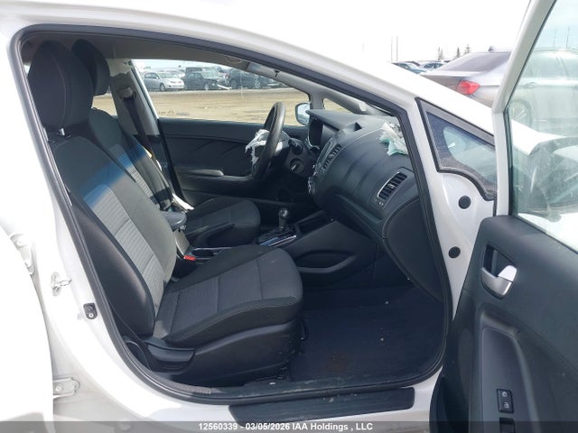 3KPFL4A75JE255370 KIA Forte Lx/lx+