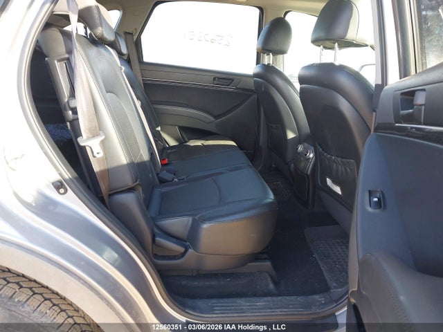 12560351 :رقم المزاد ، KM8NUDCC0BU142332 vin ، 2011 Hyundai Veracruz Gls مزاد بيع