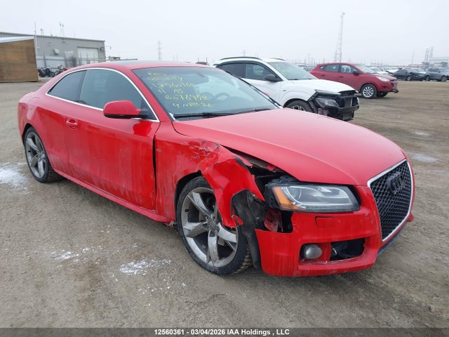 2011 Audi A5 2.0t Premium მანქანა იყიდება აუქციონზე, vin: WAUSFBFR0BA076952, აუქციონის ნომერი: 12560361