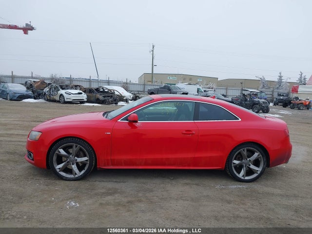 12560361 :رقم المزاد ، WAUSFBFR0BA076952 vin ، 2011 Audi A5 2.0t Premium مزاد بيع