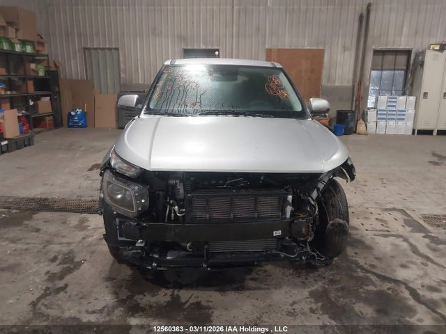 Продаж на аукціоні авто 2025 Hyundai Venue Essential, vin: KMHRB8A31SU415781, номер лоту: 12560363