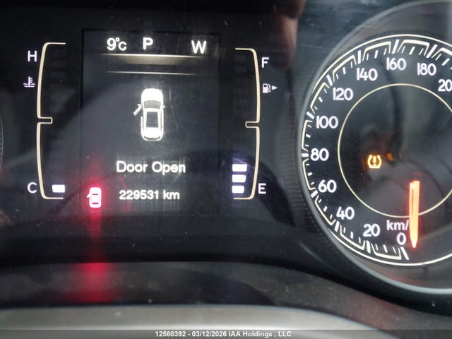 1C4PJMAB8HW524475 Jeep Cherokee Sport