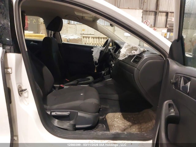 12560399 :رقم المزاد ، 3VW2K7AJ1CM379074 vin ، 2012 Volkswagen Jetta مزاد بيع
