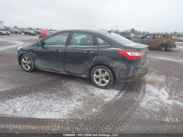 1FADP3F2XEL364395 Ford FOCUS SE