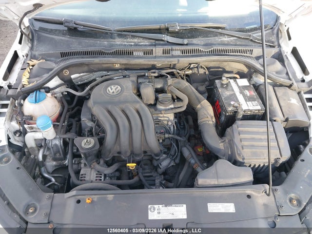 12560405 :رقم المزاد ، 3VW2K7AJ3DM377313 vin ، 2013 Volkswagen Jetta 2.0l Trendline/2.0l Trendline+ مزاد بيع