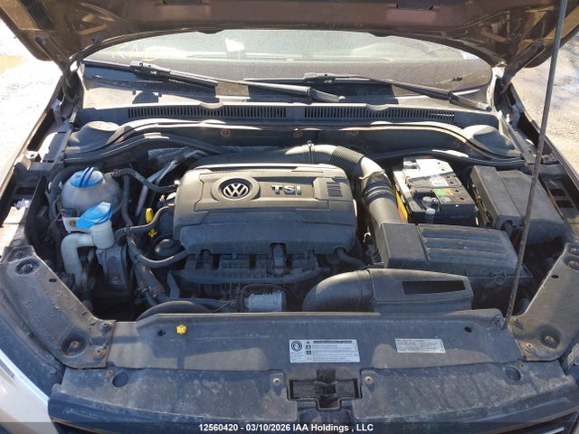 3VWG07AJ9EM395375 Volkswagen JETTA SEL