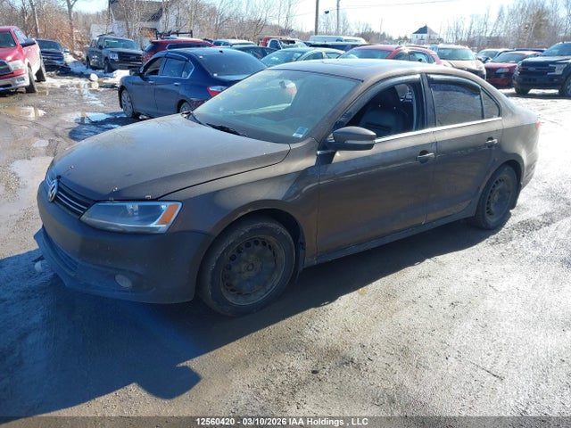 3VWG07AJ9EM395375 Volkswagen JETTA SEL