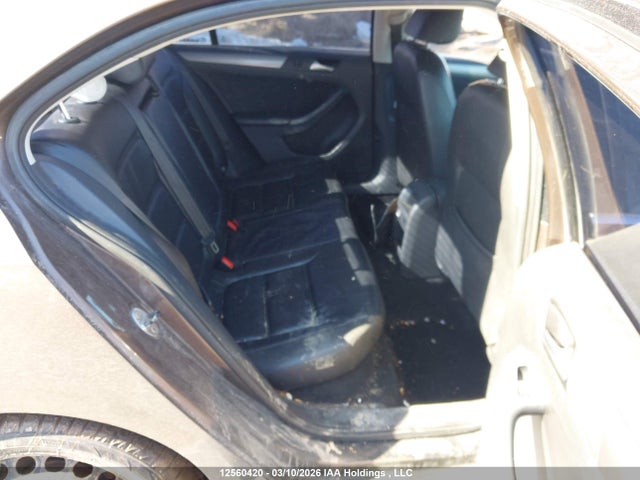 3VWG07AJ9EM395375 Volkswagen JETTA SEL
