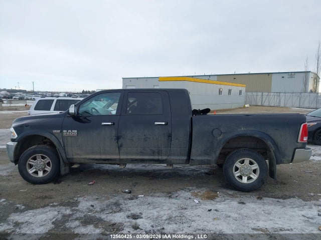 12560425 :رقم المزاد ، 3C6TR5NT0DG587988 vin ، 2013 Ram 2500 Laramie مزاد بيع