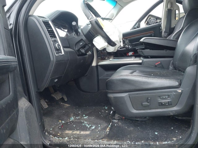 12560425 :رقم المزاد ، 3C6TR5NT0DG587988 vin ، 2013 Ram 2500 Laramie مزاد بيع