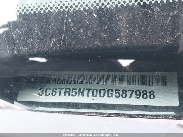 12560425 :رقم المزاد ، 3C6TR5NT0DG587988 vin ، 2013 Ram 2500 Laramie مزاد بيع