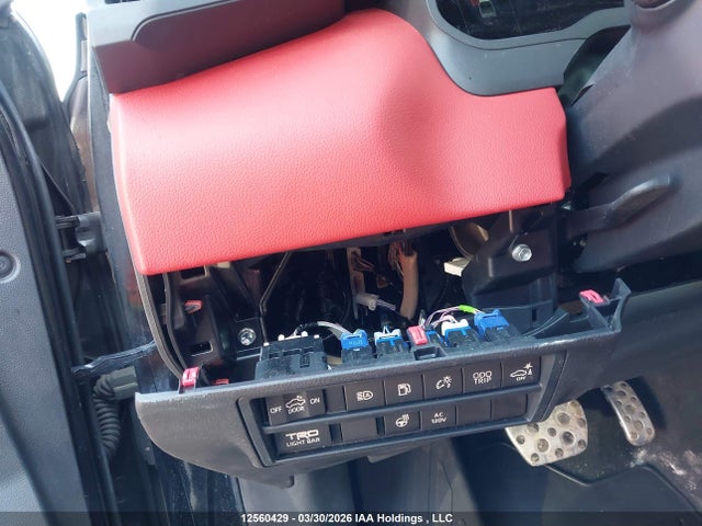 2023 Toyota Tundra Crewmax Limited/crewmax Trd Pro მანქანა იყიდება აუქციონზე, vin: 5TFPC5DB0PX014464, აუქციონის ნომერი: 12560429