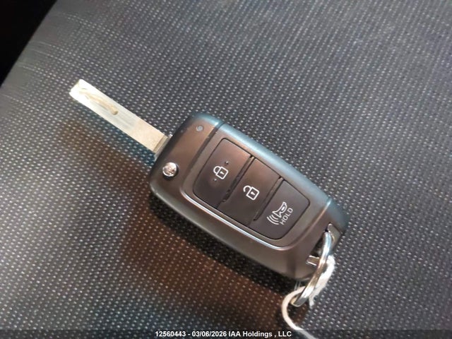 KM8K1CAB8PU056841 Hyundai Kona Essential