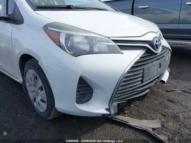 12560448 :رقم المزاد ، VNKKTUD31HA078196 vin ، 2017 Toyota Yaris مزاد بيع