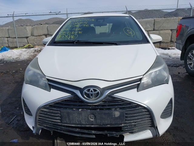 12560448 :رقم المزاد ، VNKKTUD31HA078196 vin ، 2017 Toyota Yaris مزاد بيع
