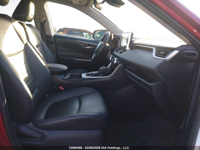 12560456 :رقم المزاد ، 2T3R1RFV4KC003253 vin ، 2019 Toyota Rav4 Xle مزاد بيع