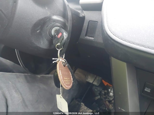 12560474 :رقم المزاد ، 2T3BFREV9JW830909 vin ، 2018 Toyota Rav4 Le مزاد بيع