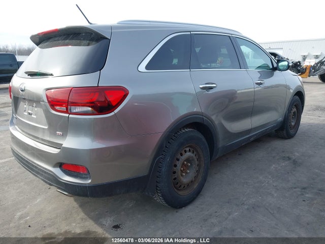 5XYPGDA39KG468591 KIA Sorento