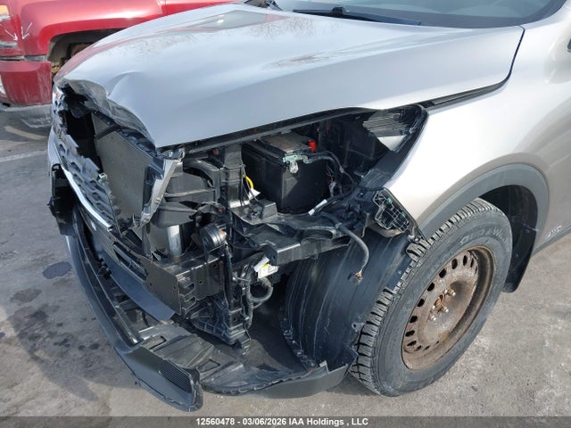 5XYPGDA39KG468591 KIA Sorento