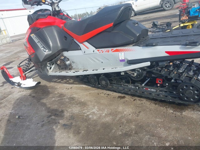 2BPSDSKG4KV000005 Skidoo Skidoo