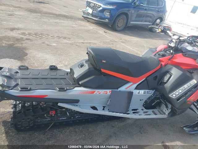 2BPSDSKG4KV000005 Skidoo Skidoo