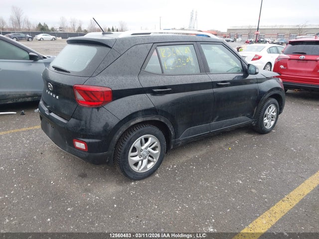 12560483 :رقم المزاد ، KMHRC8A36PU223504 vin ، 2023 Hyundai Venue Preferred مزاد بيع