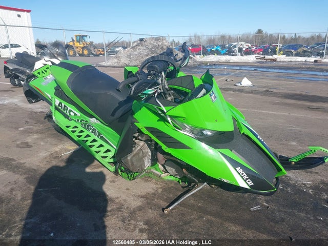4UF14SNW3ET124277 Arctic Cat Arctic Cat