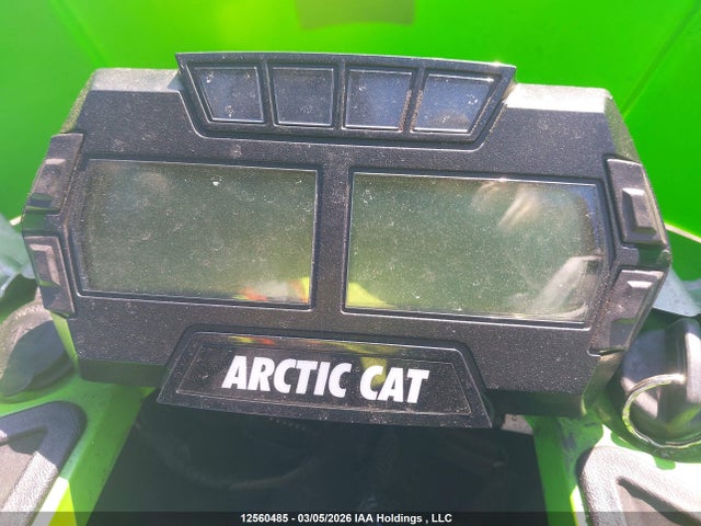4UF14SNW3ET124277 Arctic Cat Arctic Cat
