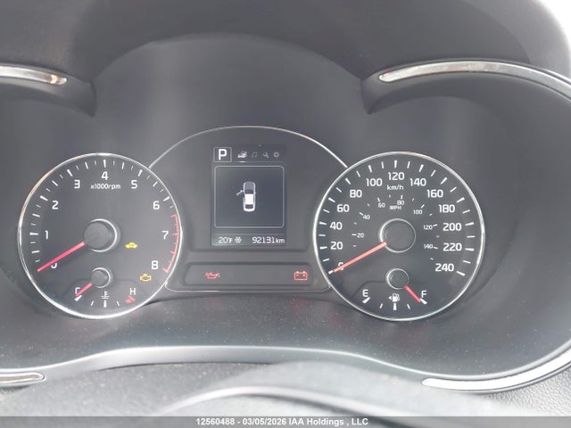 3KPFL4A75JE274551 KIA Forte Lx/s