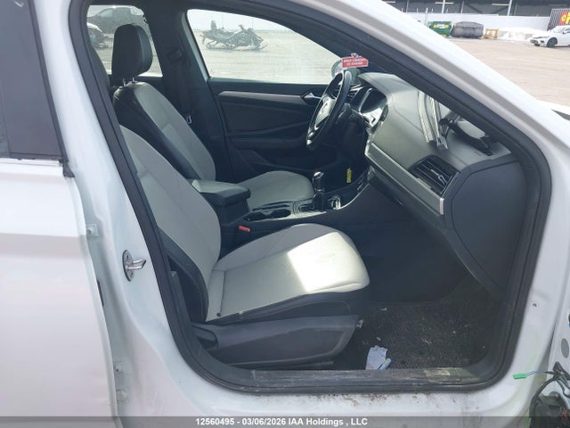 3VWW57BU7KM026306 Volkswagen Jetta 1.4 Tsi Highline