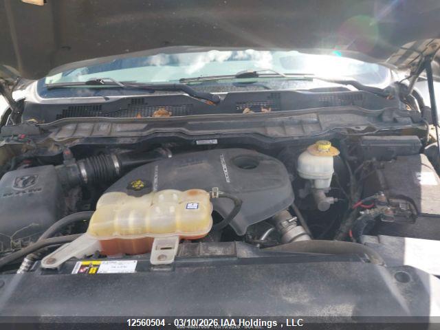 1C6RR7TM2GS388651 RAM 1500 Slt
