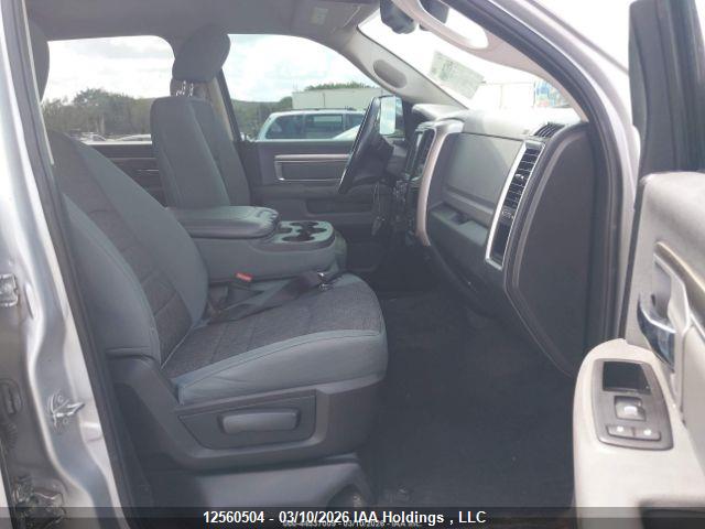 1C6RR7TM2GS388651 RAM 1500 Slt