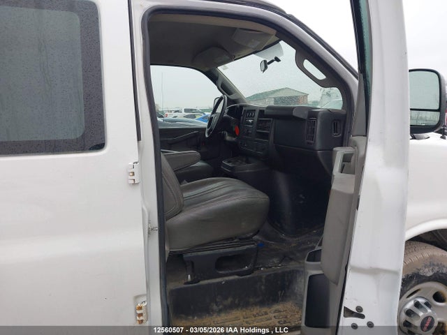 1GTZ7GFF9G1181529 GMC Savana 3500 1wt