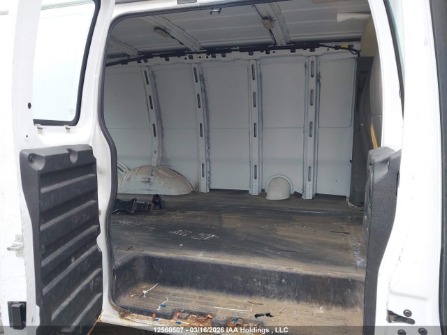 1GTZ7GFF9G1181529 GMC Savana 3500 1wt