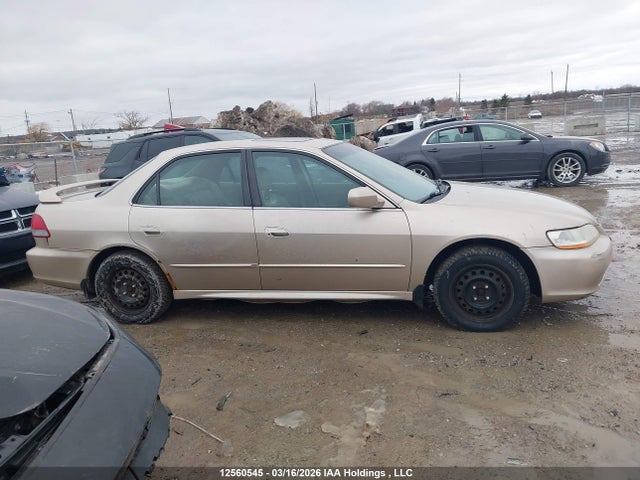 12560545 :رقم المزاد ، 1HGCG56662A813648 vin ، 2002 Honda Accord Ex مزاد بيع