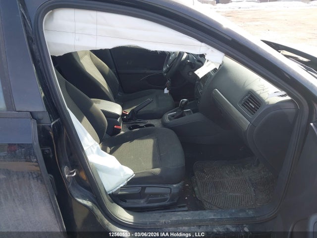 3VW267AJ6GM225373 Volkswagen JETTA S