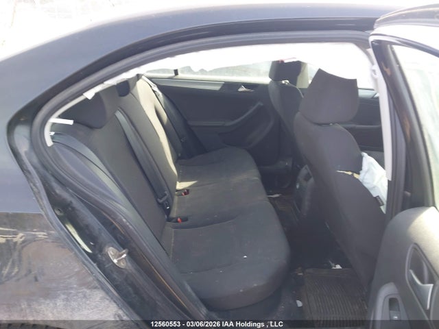 3VW267AJ6GM225373 Volkswagen JETTA S