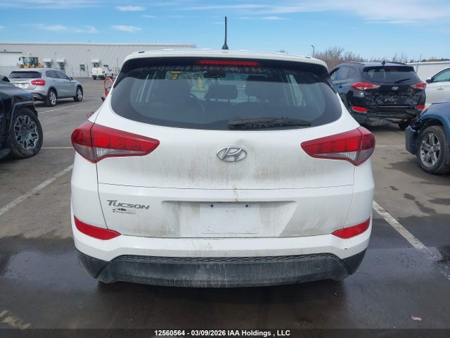 KM8J23A48JU648046 Hyundai Tucson Base 2.0l