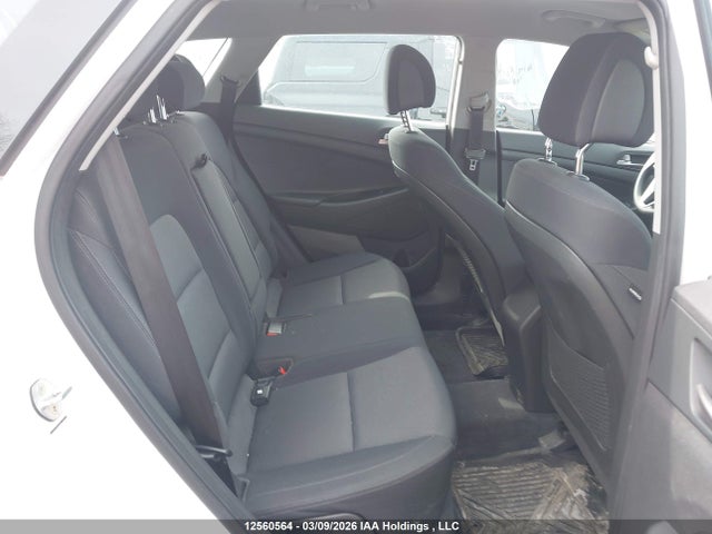 KM8J23A48JU648046 Hyundai Tucson Base 2.0l