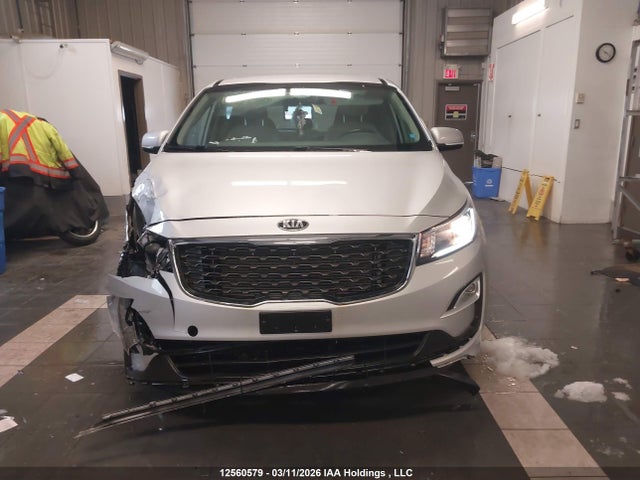 KNDMB5C18L6570892 KIA Sedona Lx/ex
