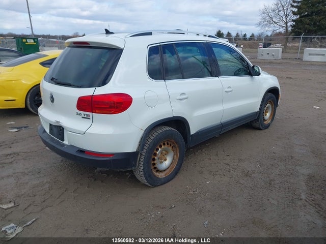 WVGJV7AX3FW543659 Volkswagen Tiguan S/se/sel/r-line