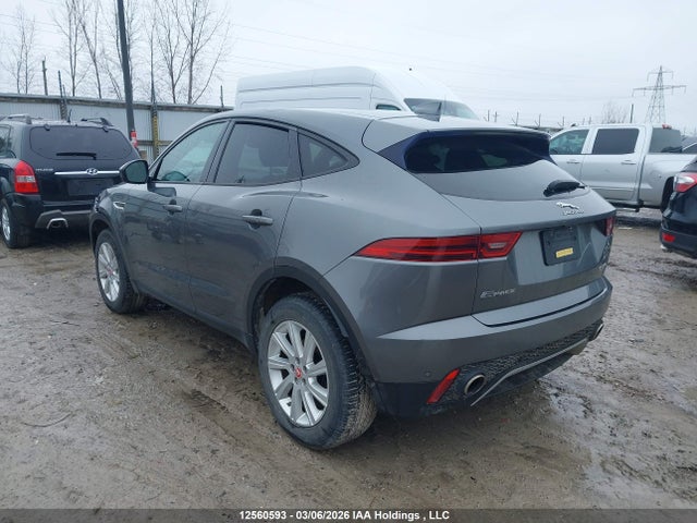 Jaguar E-Pace 2018 SADFJ2FX6J1Z17595 Image 3